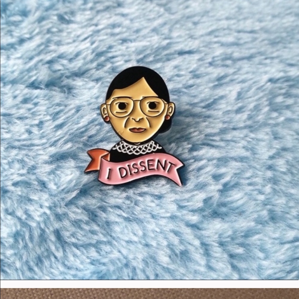 Ruth Bader Ginsberg Enamel Pin - Picture 2 of 5